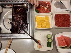 -海底捞火锅(旭辉MALL店)