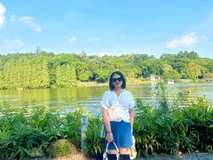 -星湖旅游景区七星岩