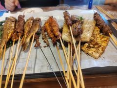 -乐山烧烤·罗田吊锅·小龙虾(航天兴隆国际店)