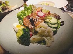 炙烤鸡胸肉沙拉-缦云里花园餐厅