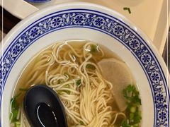 -陇兴楼兰州拉面(西安咸阳国际机场店)