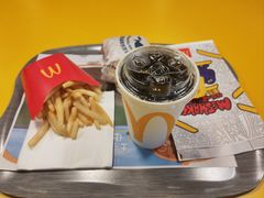 -麦当劳(石坝服务区店)
