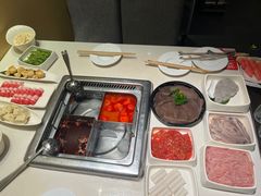-海底捞火锅(世界城广场店)