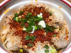 特色干海椒抄手-八二小区抄手(龙湖上城天街店)