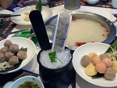 -马家斑.鲜鱼火锅(松湖万科店)