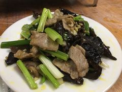 -罗满娘特色豆花烤鱼