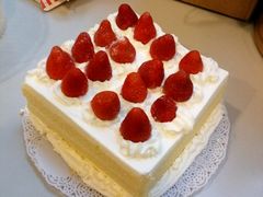 -红宝石·鲜奶小方·海派西点房(南丹店)