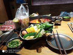 -呷哺呷哺 黄金牧场 (新中关购物中心店)