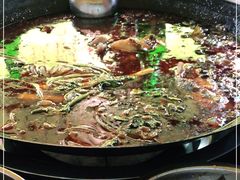 -鸿顺老铁锅美蛙鱼府(解放碑店)
