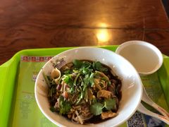 -海口骑楼小吃街