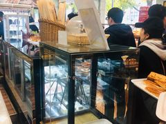 面包甜点陈列柜-新侨三宝乐面包店(崇文门店)
