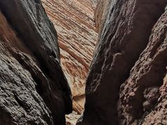 -天山神秘大峡谷