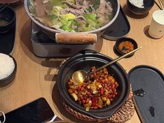 -川堂风·跷脚牛肉·乐山爆炒(宝山日月光店)