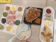 -花馬肆.云南过桥米线(汉神购物广场现场熬汤店)