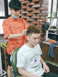 点击看大图 -生活大师造型馆