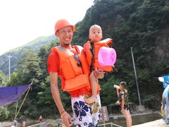 -安吉龙王山峡谷漂流