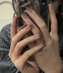 -丫丫NAIL日式自助美甲美睫沙龙