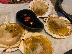 -何师烧烤·香辣蟹·川菜·30年老品牌(太古里旗舰店)