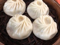 -老西白点心店