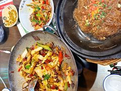 -富正毅三下锅·湘西韵味(天门山索道店)