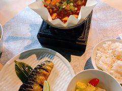 -穹六人间 people 6(岳阳路店)