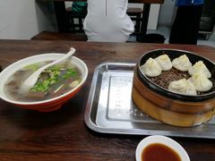 -鲁氏汤包王(长白街店)
