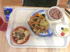 -轻蔬不用等·素食(江苏路店)