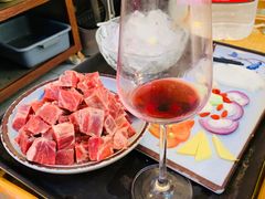 -毛辣果·贵州红酸汤牛肉火锅(西单店)