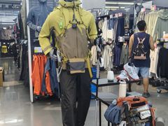 -迪卡侬(大英山店)