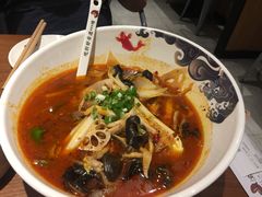 素什锦-渝是乎酸菜鱼(龙旗购物中心店)
