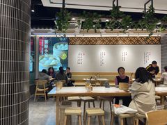 大堂-馋三尺蟹粉小笼(人民广场店)