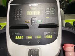 -齐岸健身(花园城店)