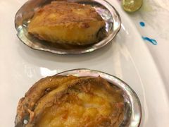 煎焗鲍鱼-寻味顺德·珍之宝酒楼(银钻店)