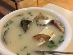 鱼头豆腐汤-玲又珑美食(盘福路店)