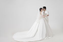 -秦皇岛我和你婚纱摄影工作室