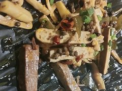 辣卤素拼-嘎嘎鸭脑壳(蜀汉路店)