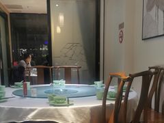 -大城小院饭店(博隆广场虹桥店)