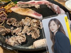 -江南猪肉商会无限续吃(弘大店)