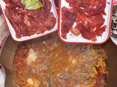 -毛辣果·贵州红酸汤牛肉火锅(西单店)