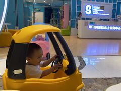 -Swim斯卫姆国际儿童游泳中心(红博中央公园店)