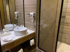 -珠海棕泉水疗酒店(拱北口岸高铁站店)