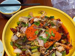 -休记光头香辣蟹干锅(绵竹店)