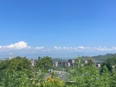-七彩云南古滇温泉山庄