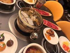 -钱小奴海鲜自助黑金店(杭州滨江龙湖店)