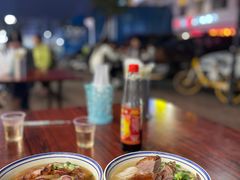-香辉食馆(新兴路店)