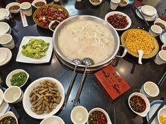 -老来福·非遗酸汤兔(凯旋路店)