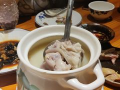 黄豆猪手高汤-兴农记