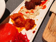 -Efes Turkish & Mediterranean Cuisine 艾菲斯餐厅(陆家嘴店)