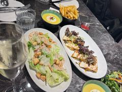 -LESCEDARS Brasserie Bistro香柏树