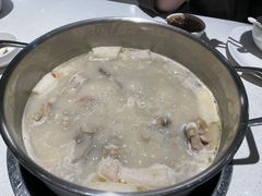 -煲王粤菜餐厅(中侨中心店)